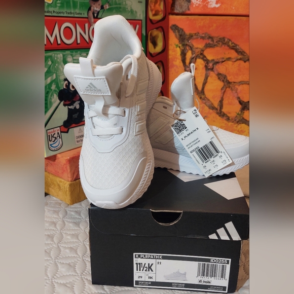 adidas Kids Sneakers in Cream White - Picture 7 of 7